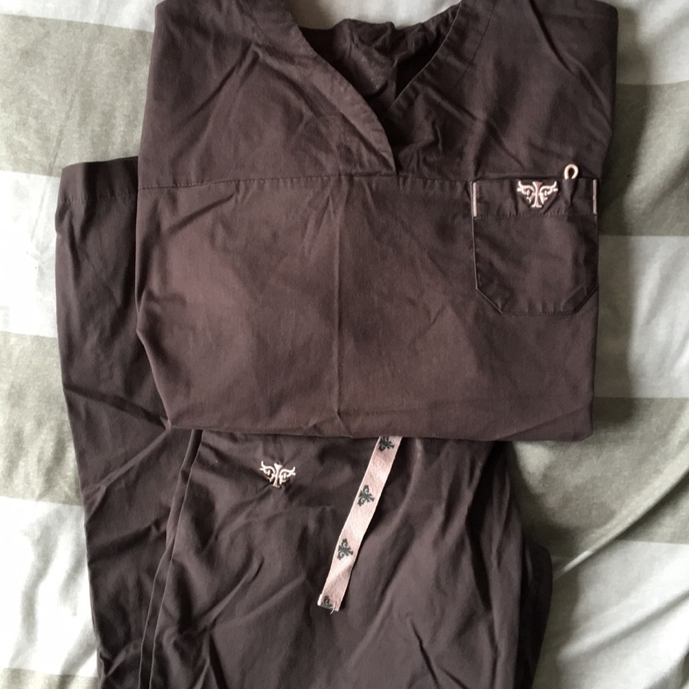 Grey med couture scrub set